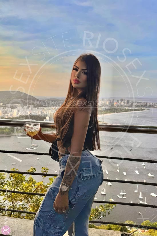 9ª foto da Camila Bianchi